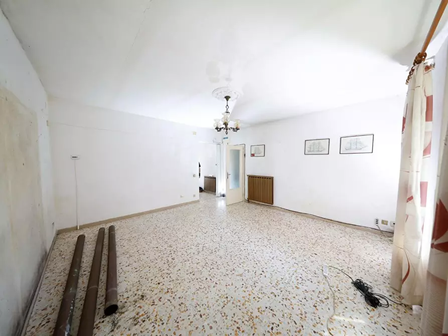 Immagine 29 di Porzione di casa in vendita  a Collesalvetti