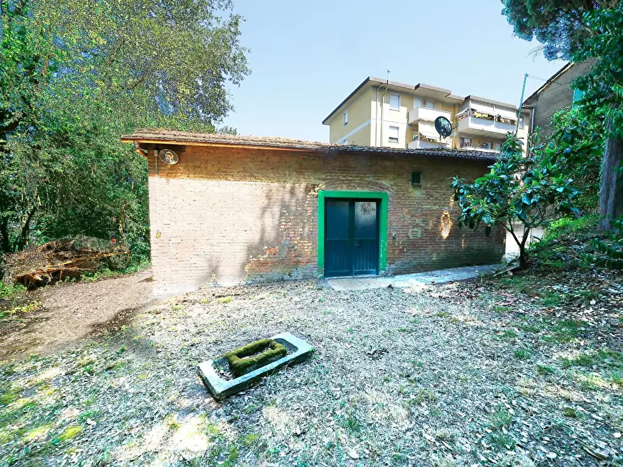 Immagine 45 di Porzione di casa in vendita  a Collesalvetti