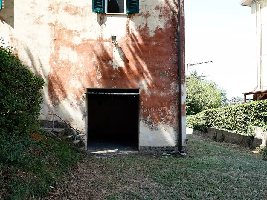 Immagine 2 di Porzione di casa in vendita  a Collesalvetti