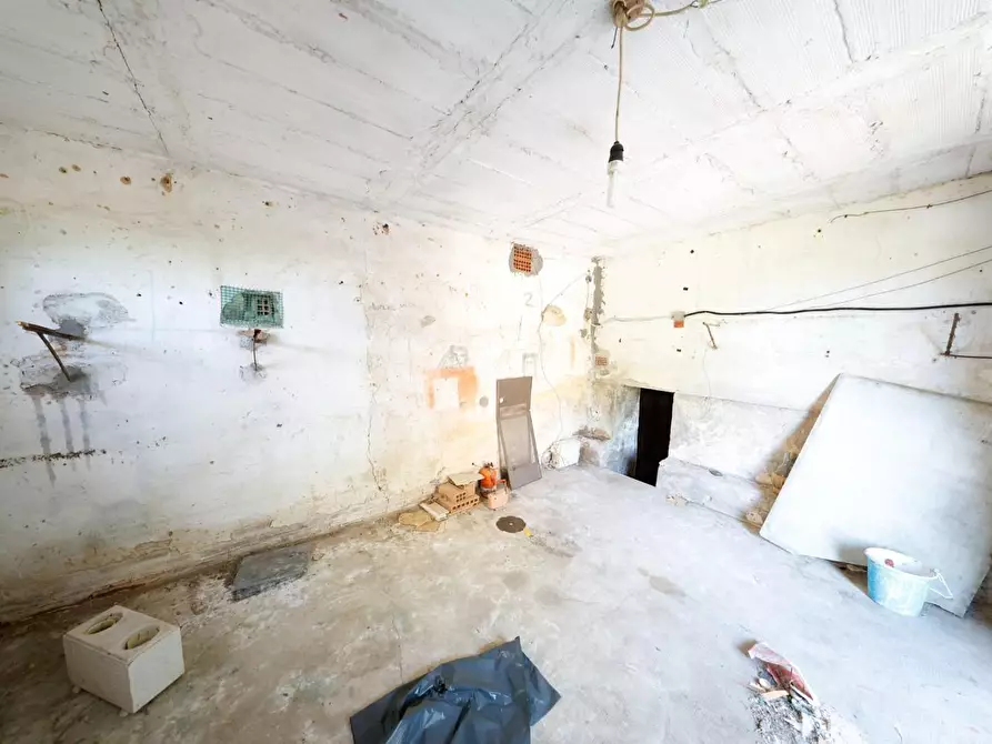 Immagine 40 di Porzione di casa in vendita  a Collesalvetti