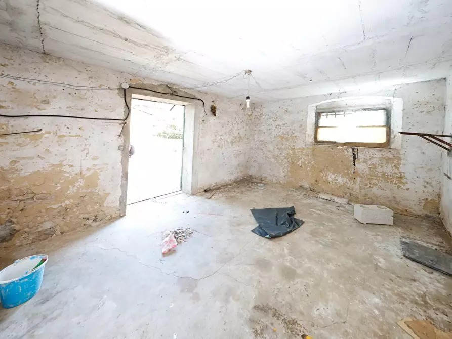 Immagine 43 di Porzione di casa in vendita  a Collesalvetti