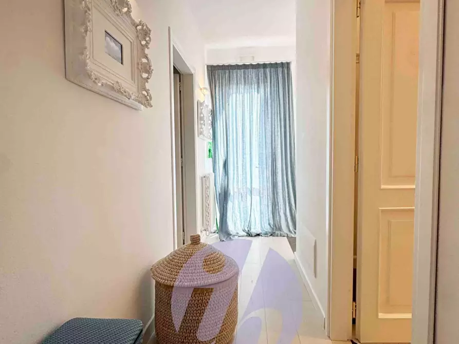 Immagine 21 di Casa bifamiliare in vendita  a Pietrasanta