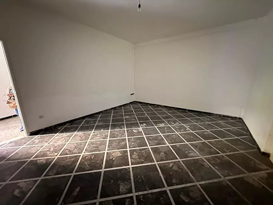 Immagine 3 di Casa semindipendente in vendita  a Ortonovo