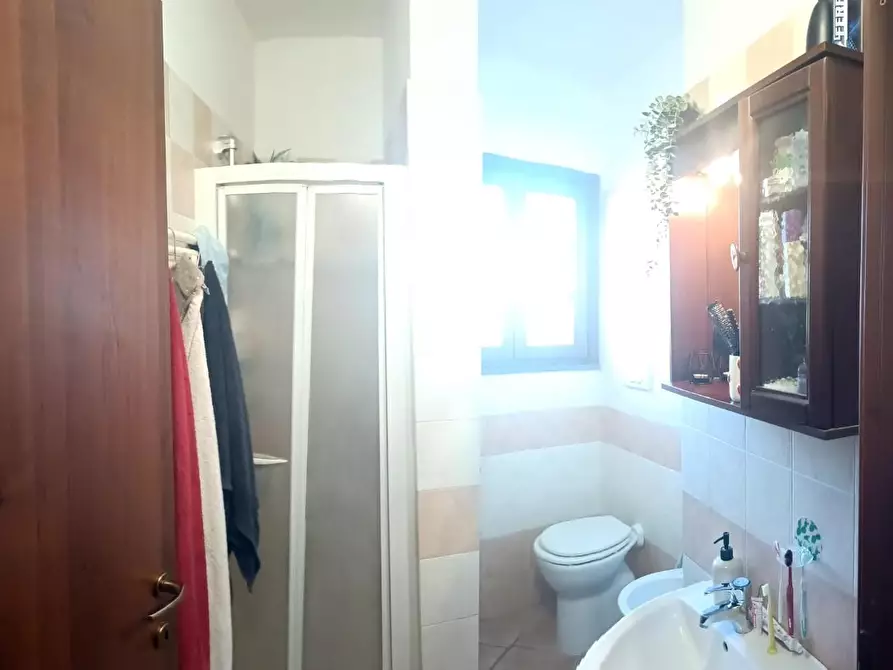 Immagine 17 di Appartamento in vendita  a Cascina