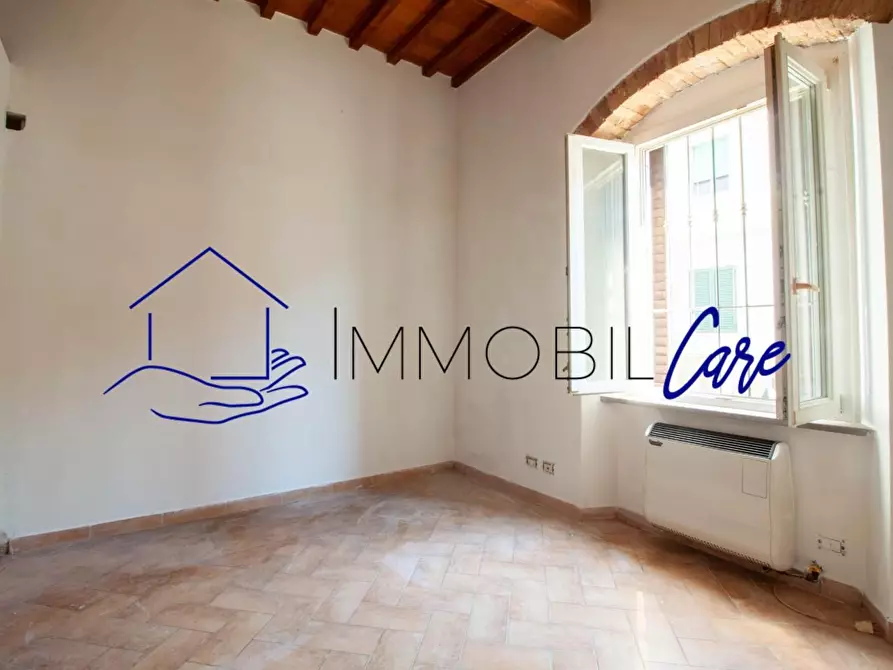 Immagine 3 di Appartamento in vendita  a Livorno