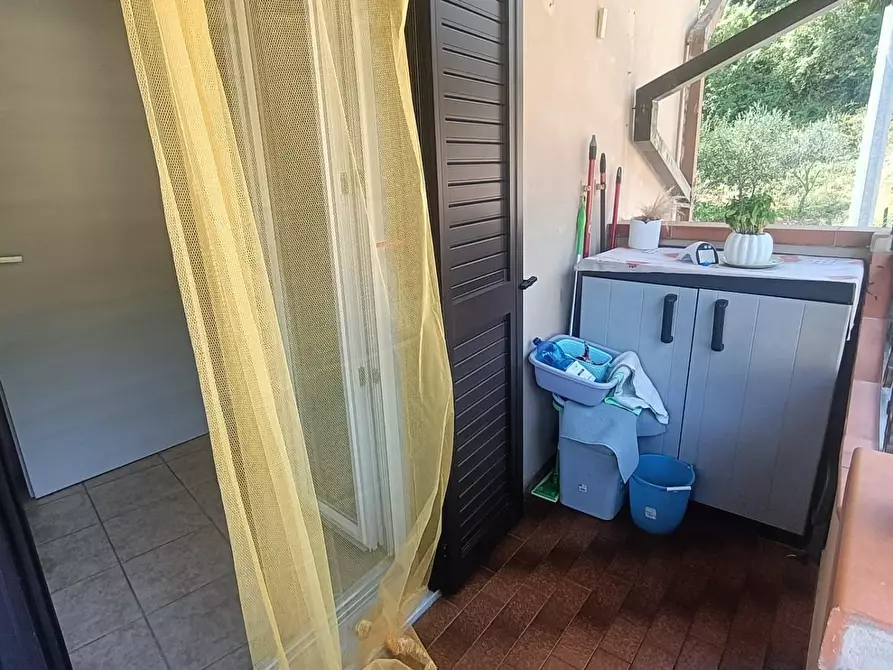 Immagine 4 di Casa semindipendente in vendita  a Carrara
