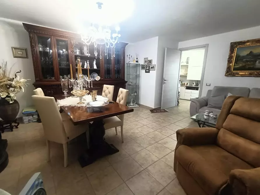 Immagine 29 di Casa semindipendente in vendita  a Carrara
