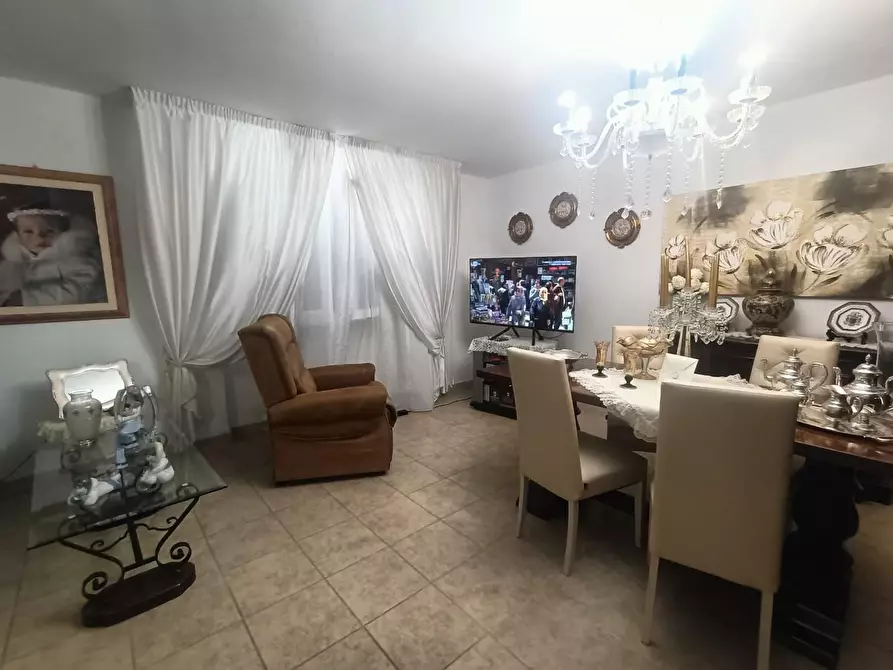 Immagine 30 di Casa semindipendente in vendita  a Carrara