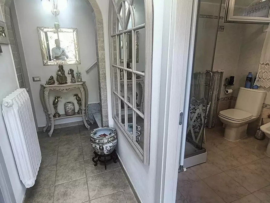 Immagine 34 di Casa semindipendente in vendita  a Carrara