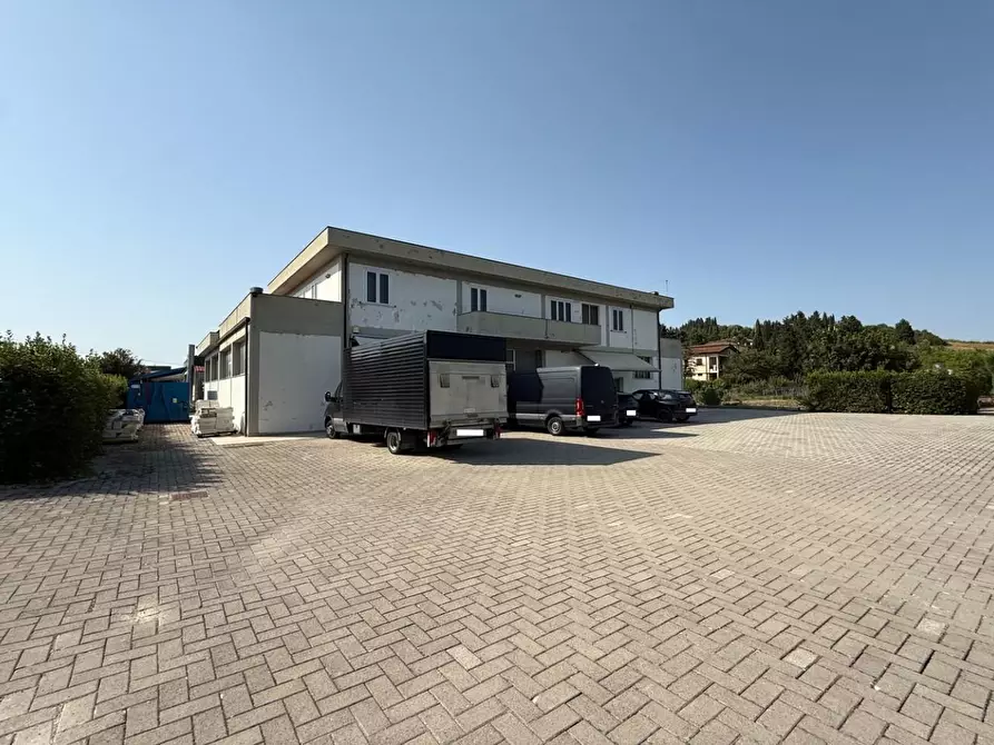 Immagine 7 di Attività artigianale in vendita  a Castelfiorentino