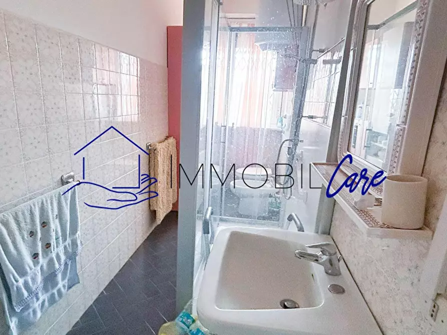 Immagine 9 di Appartamento in vendita  a Milano