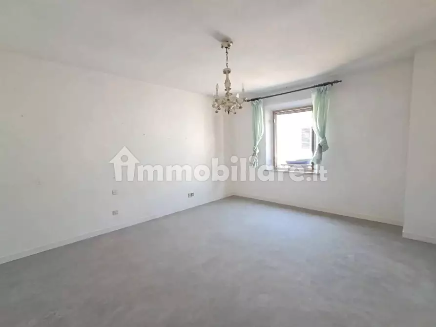 Immagine 34 di Appartamento in vendita  a Cascina