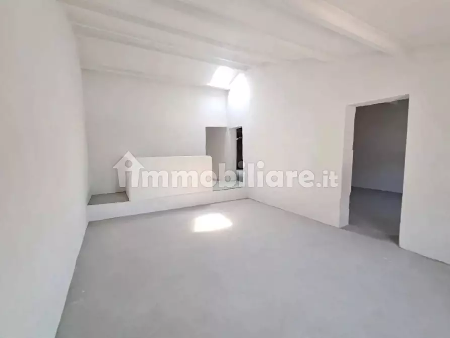 Immagine 37 di Appartamento in vendita  a Cascina