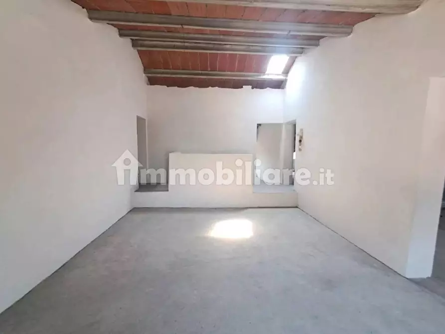 Immagine 17 di Appartamento in vendita  a Cascina