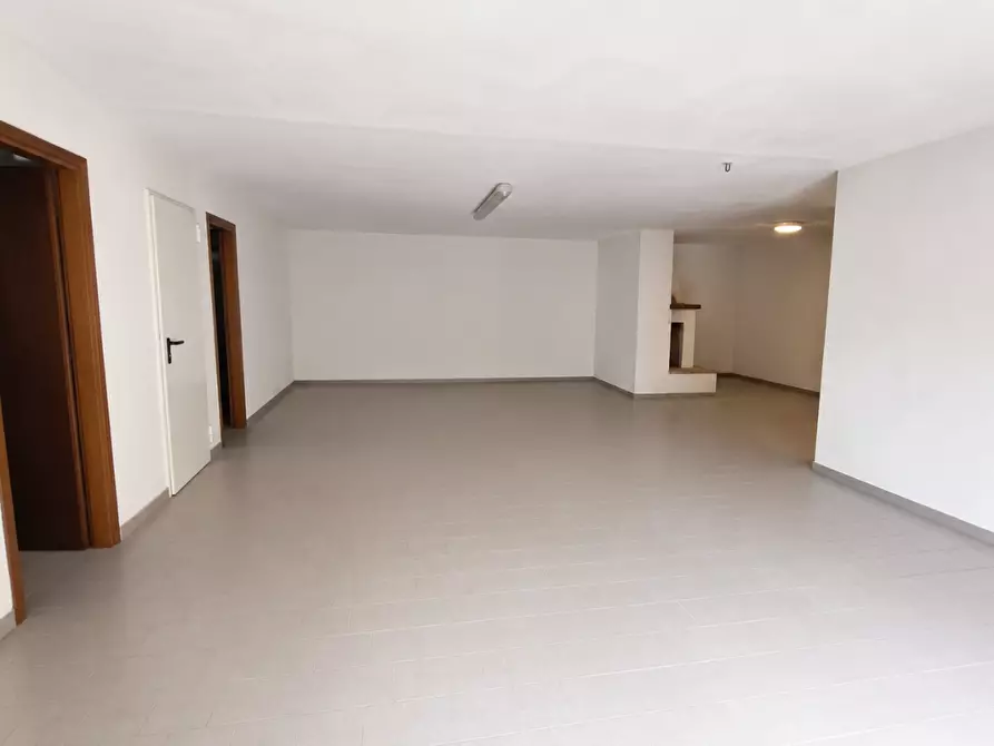 Immagine 45 di Appartamento in vendita  a Radicondoli