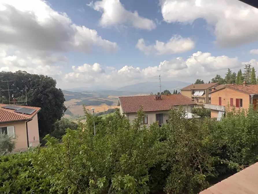 Immagine 18 di Appartamento in vendita  a Radicondoli