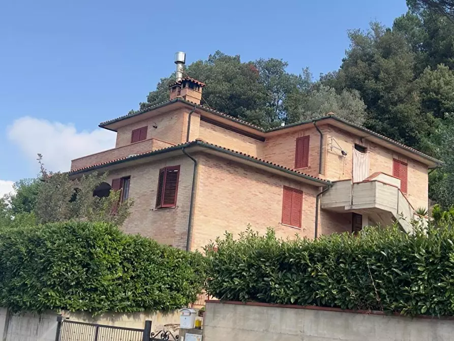 Immagine 1 di Appartamento in vendita  a Radicondoli