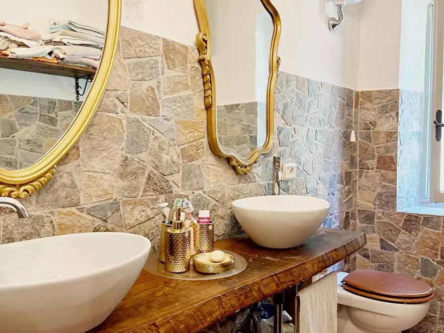 Immagine 20 di Villa in vendita  a San Marcello Piteglio