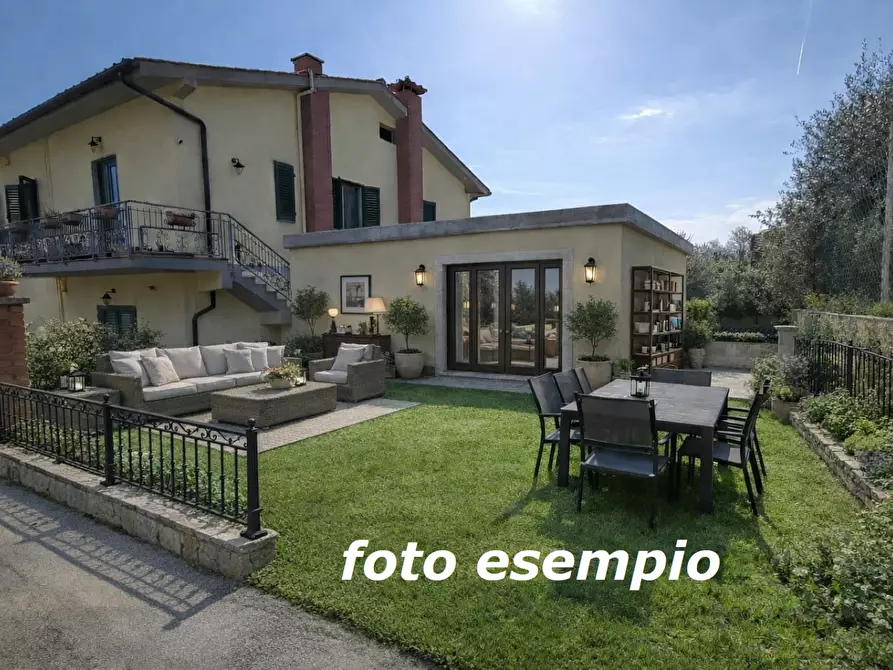 Immagine 40 di Casa bifamiliare in vendita  a Vicopisano