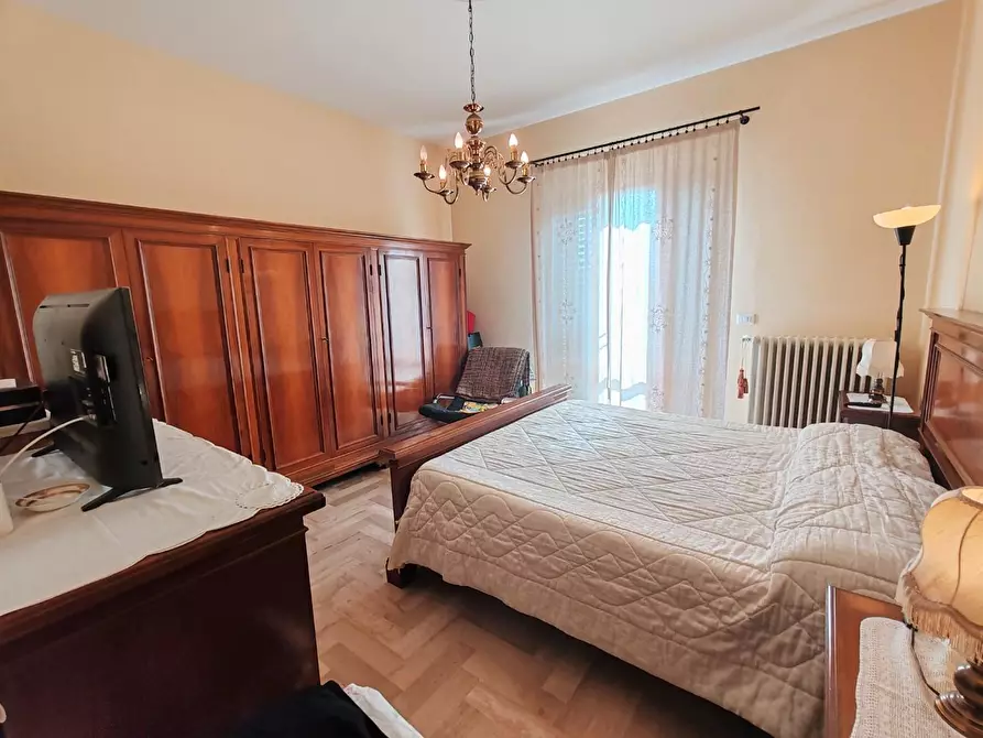 Immagine 26 di Casa bifamiliare in vendita  a Vicopisano