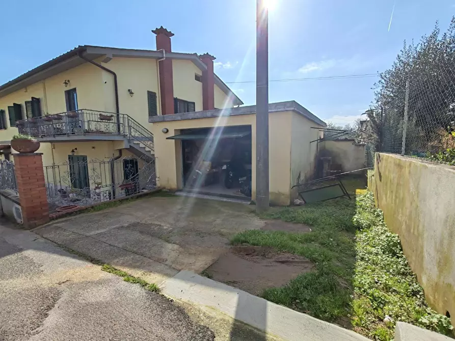 Immagine 39 di Casa bifamiliare in vendita  a Vicopisano