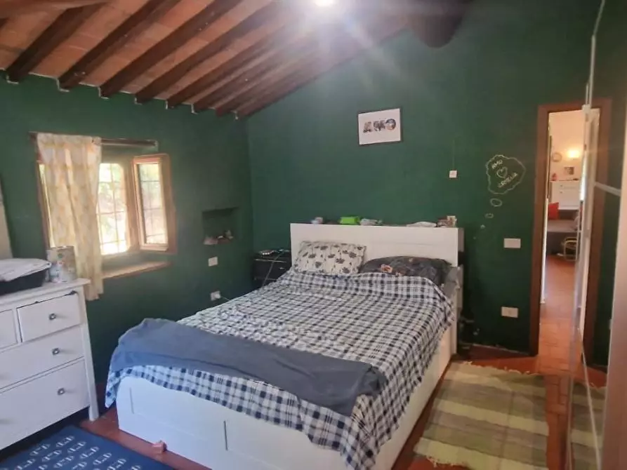 Immagine 12 di Casa indipendente in vendita  a Radda In Chianti