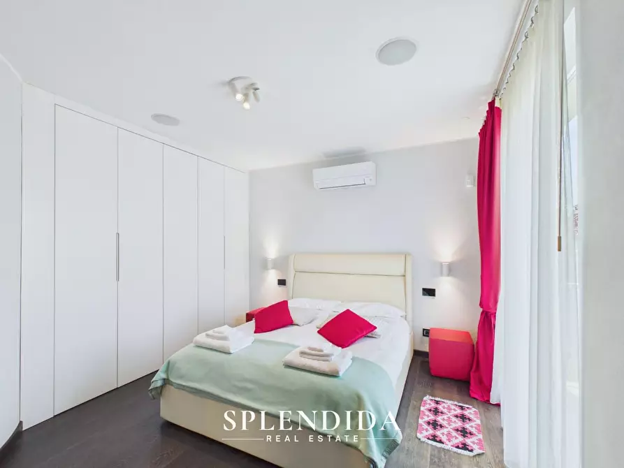 Immagine 49 di Villa in vendita  a Forte Dei Marmi