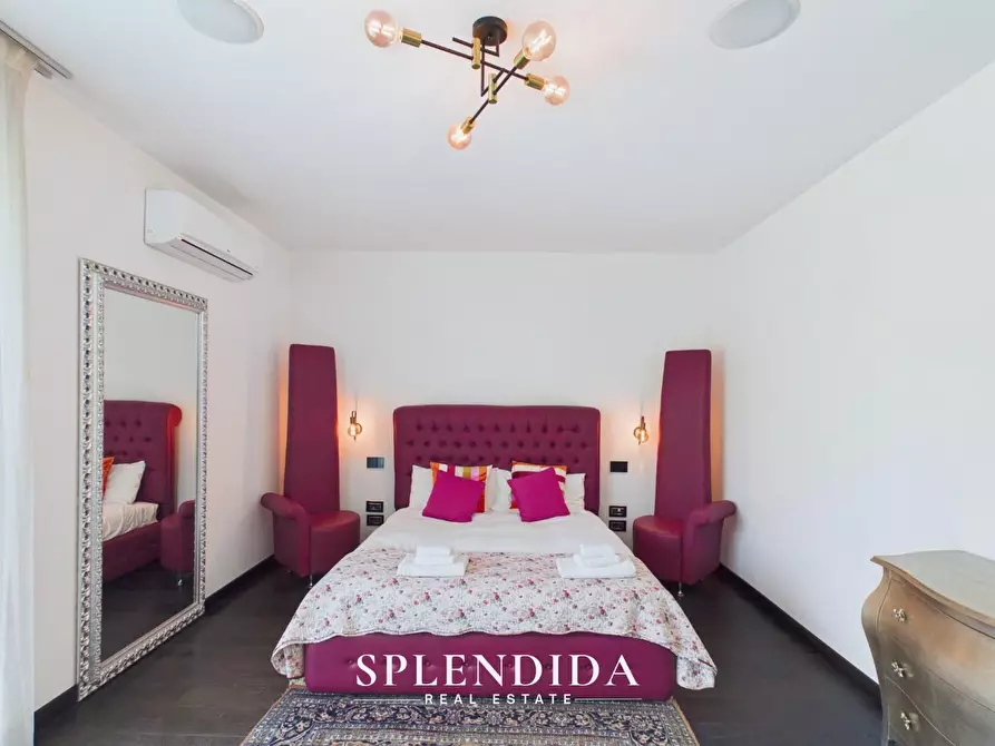 Immagine 42 di Villa in vendita  a Forte Dei Marmi