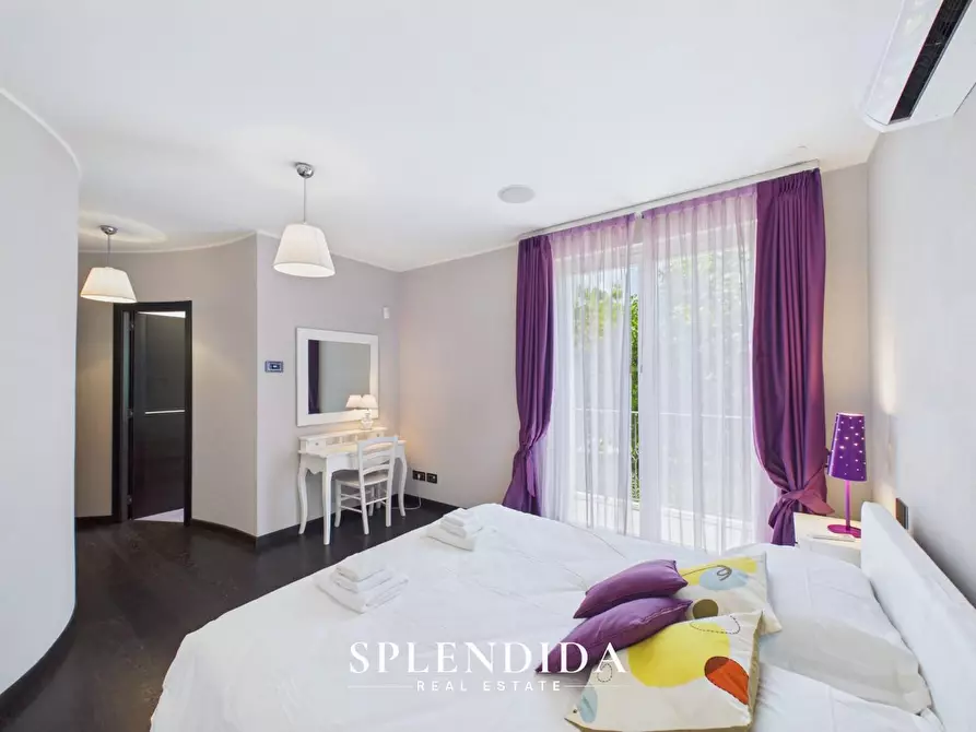 Immagine 55 di Villa in vendita  a Forte Dei Marmi