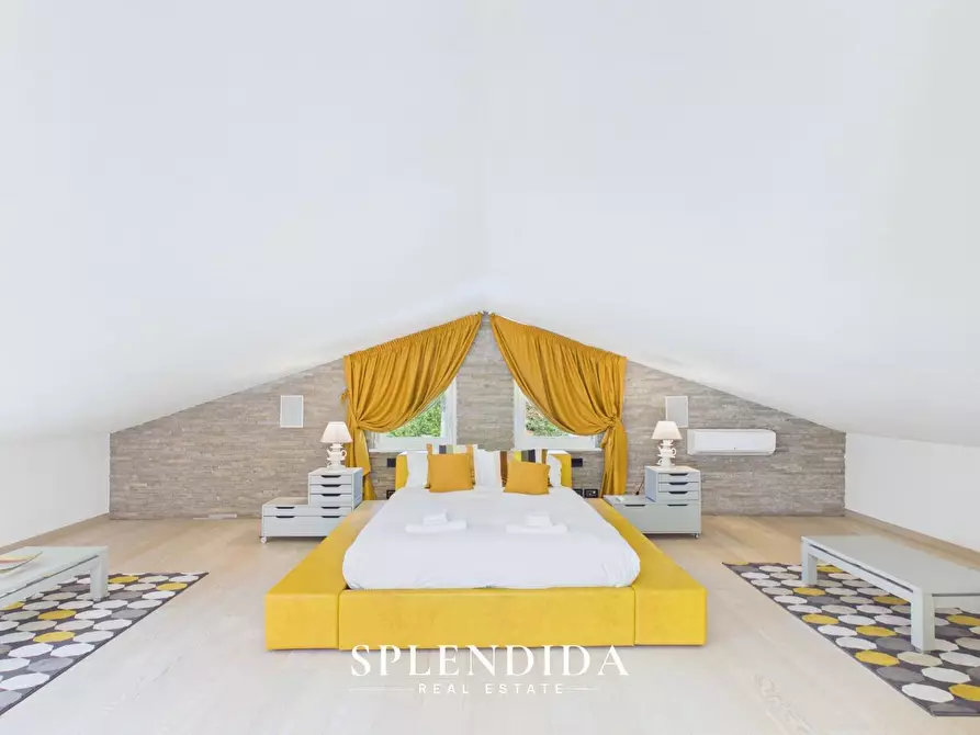 Immagine 61 di Villa in vendita  a Forte Dei Marmi