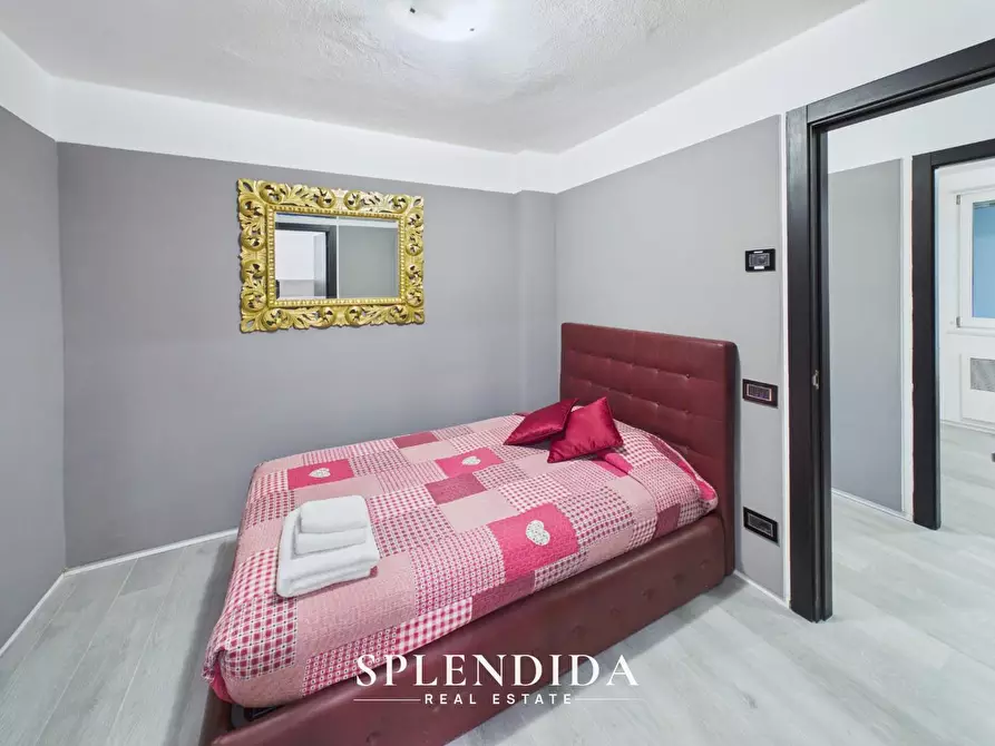 Immagine 15 di Villa in vendita  a Forte Dei Marmi