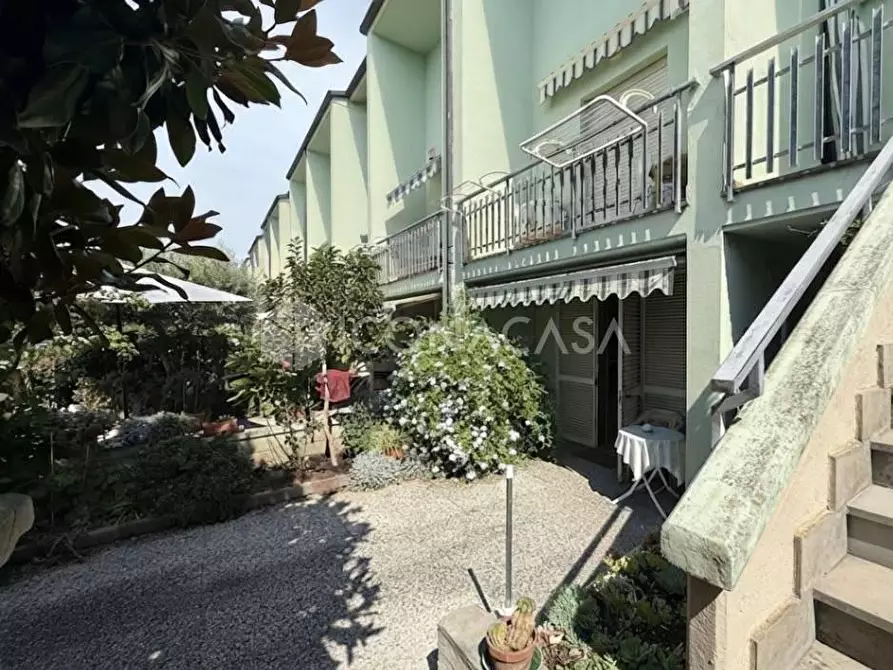 Immagine 39 di Terratetto in vendita  a Montopoli In Val D'arno