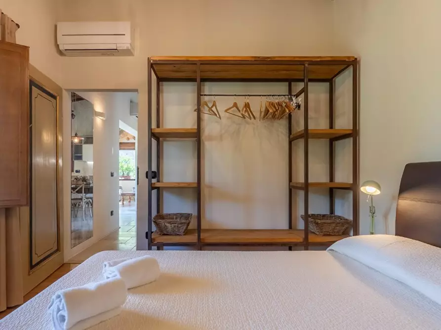 Immagine 70 di Villa in vendita  a Pietrasanta