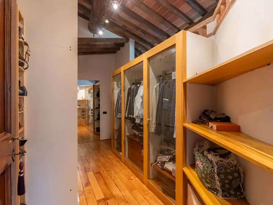 Immagine 39 di Villa in vendita  a Pietrasanta