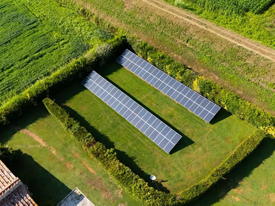 Immagine 77 di Villa in vendita  a Pietrasanta