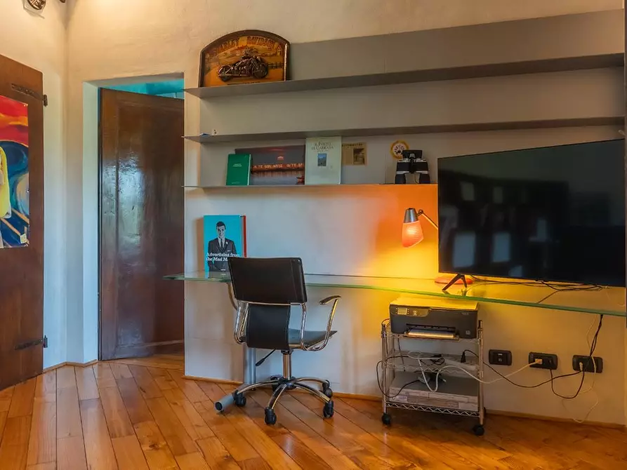 Immagine 46 di Villa in vendita  a Pietrasanta
