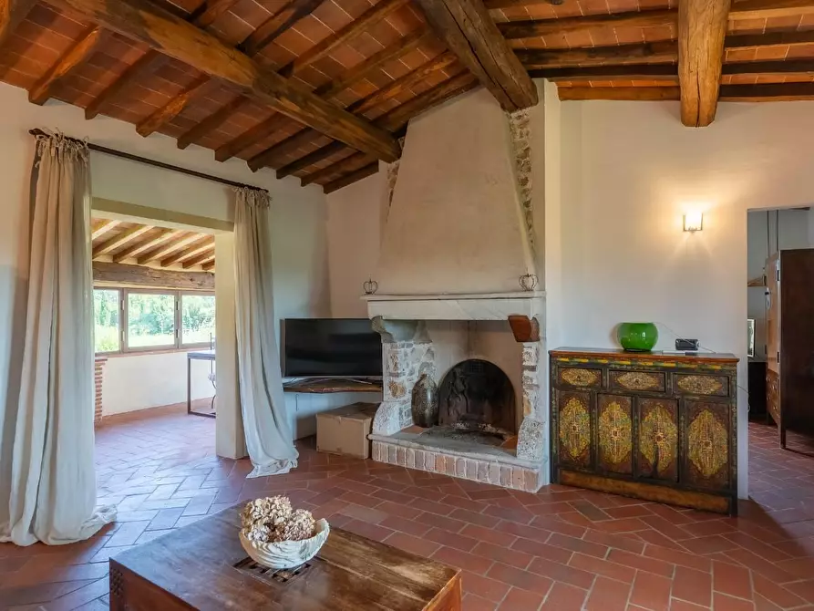 Immagine 58 di Villa in vendita  a Pietrasanta