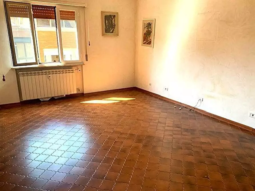 Immagine 9 di Appartamento in vendita  a Montecatini Terme