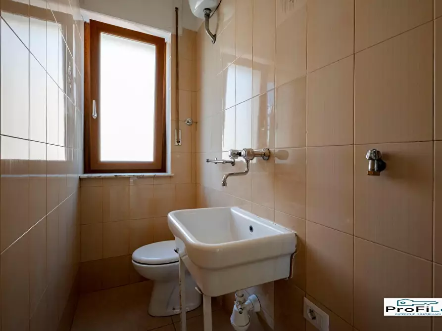 Immagine 6 di Appartamento in vendita  a Santeramo In Colle