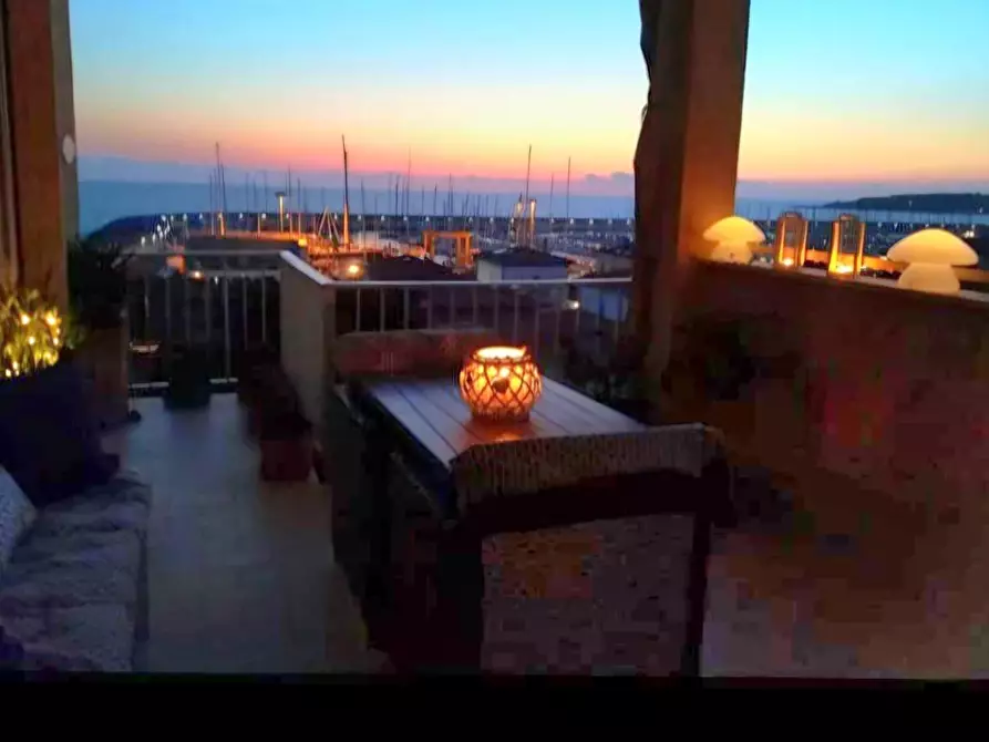 Immagine 23 di Appartamento in vendita  a Rosignano Marittimo
