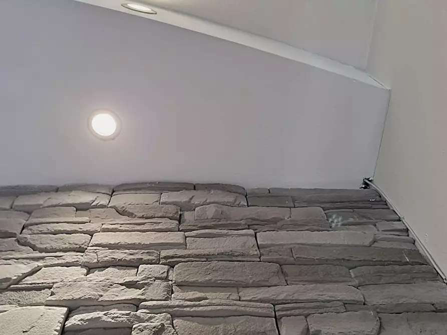 Immagine 13 di Appartamento in vendita  a Cascina