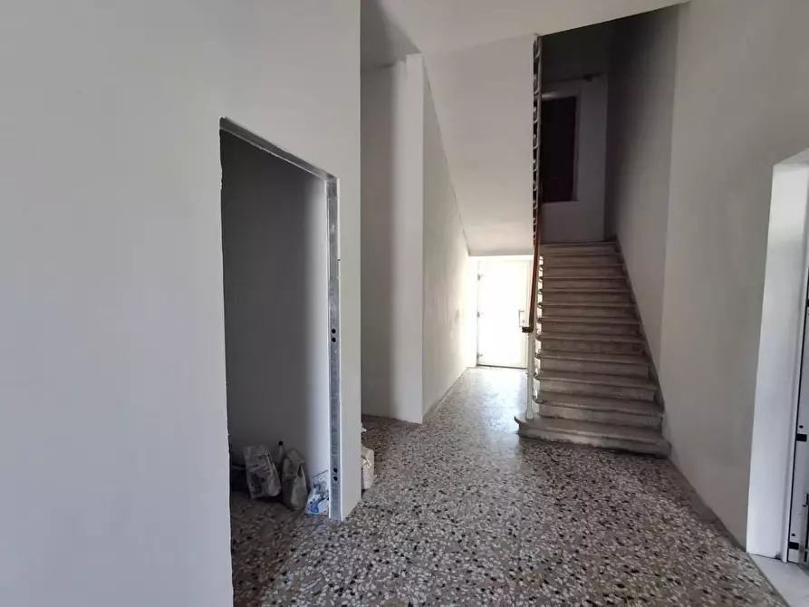 Immagine 6 di Appartamento in vendita  a Empoli