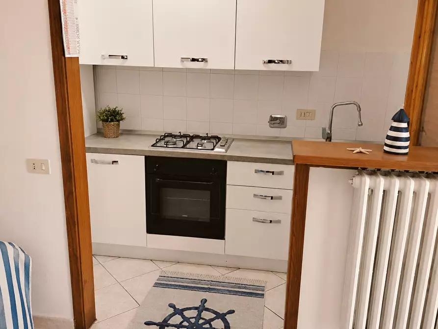 Immagine 4 di Appartamento in vendita  a Rosignano Marittimo