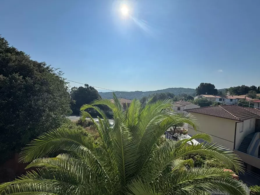 Immagine 14 di Casa bifamiliare in vendita  a Rosignano Marittimo