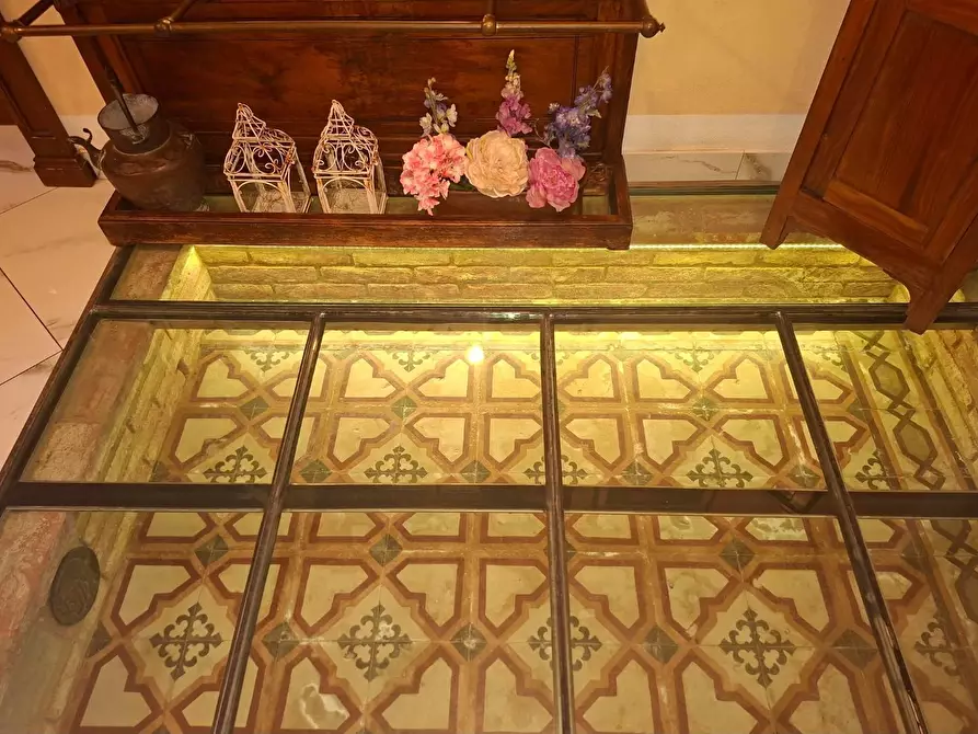 Immagine 1 di Villa in vendita  a Santa Croce Sull'arno