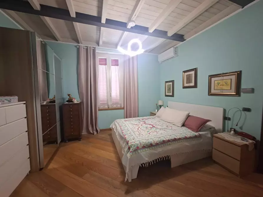 Immagine 12 di Villa in vendita  a Santa Croce Sull'arno