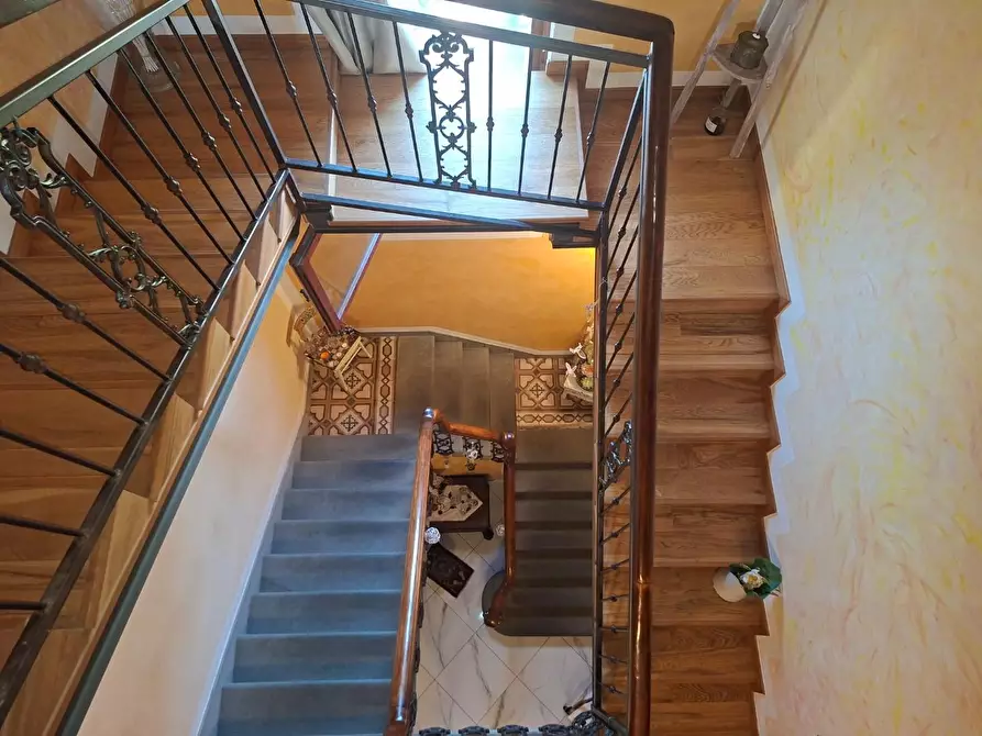 Immagine 23 di Villa in vendita  a Santa Croce Sull'arno