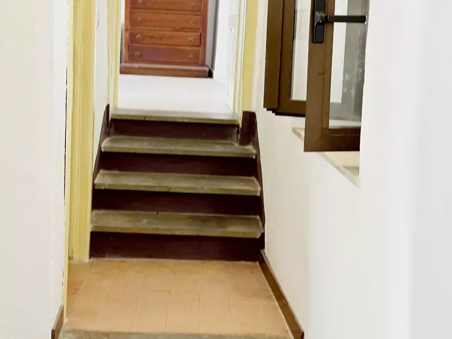 Immagine 18 di Casa colonica in vendita  a Larciano