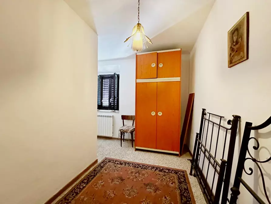 Immagine 16 di Casa colonica in vendita  a Larciano