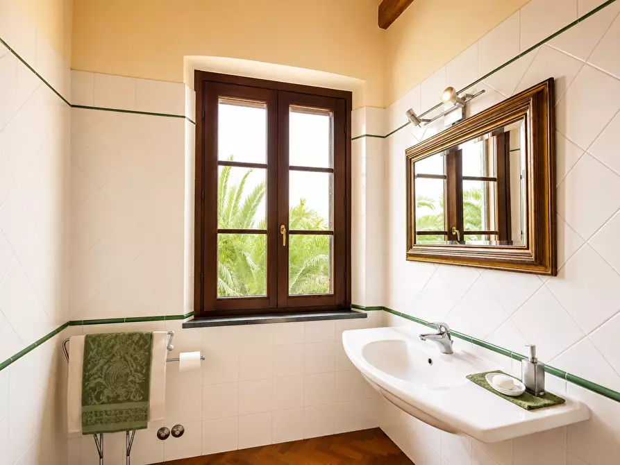 Immagine 12 di Rustico / casale in vendita  a Cascina